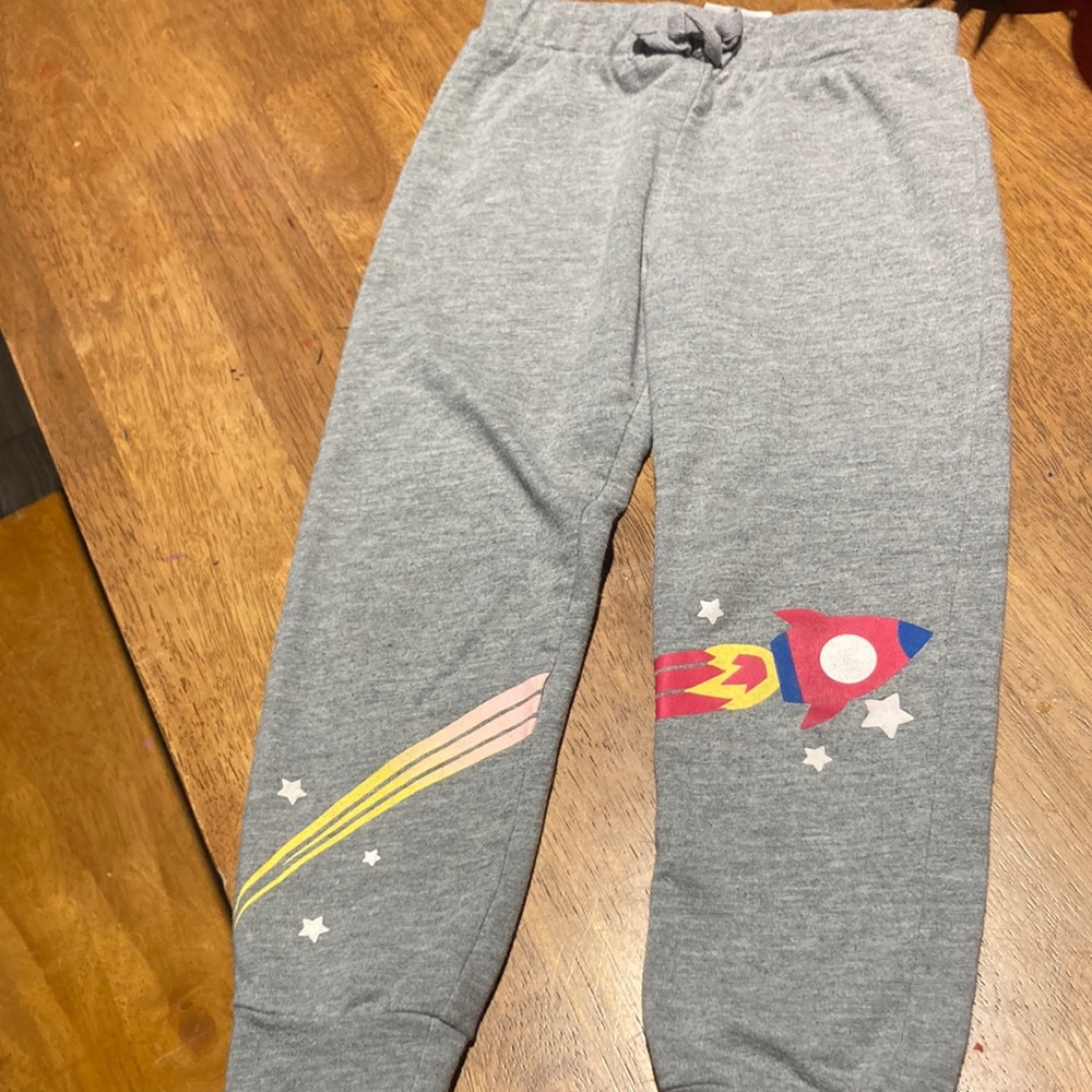 Girls clothes
